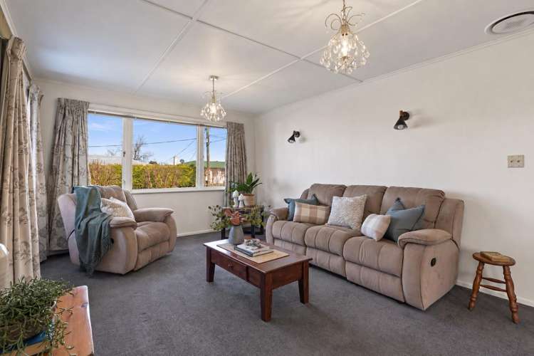 231 Lumsden Place_5
