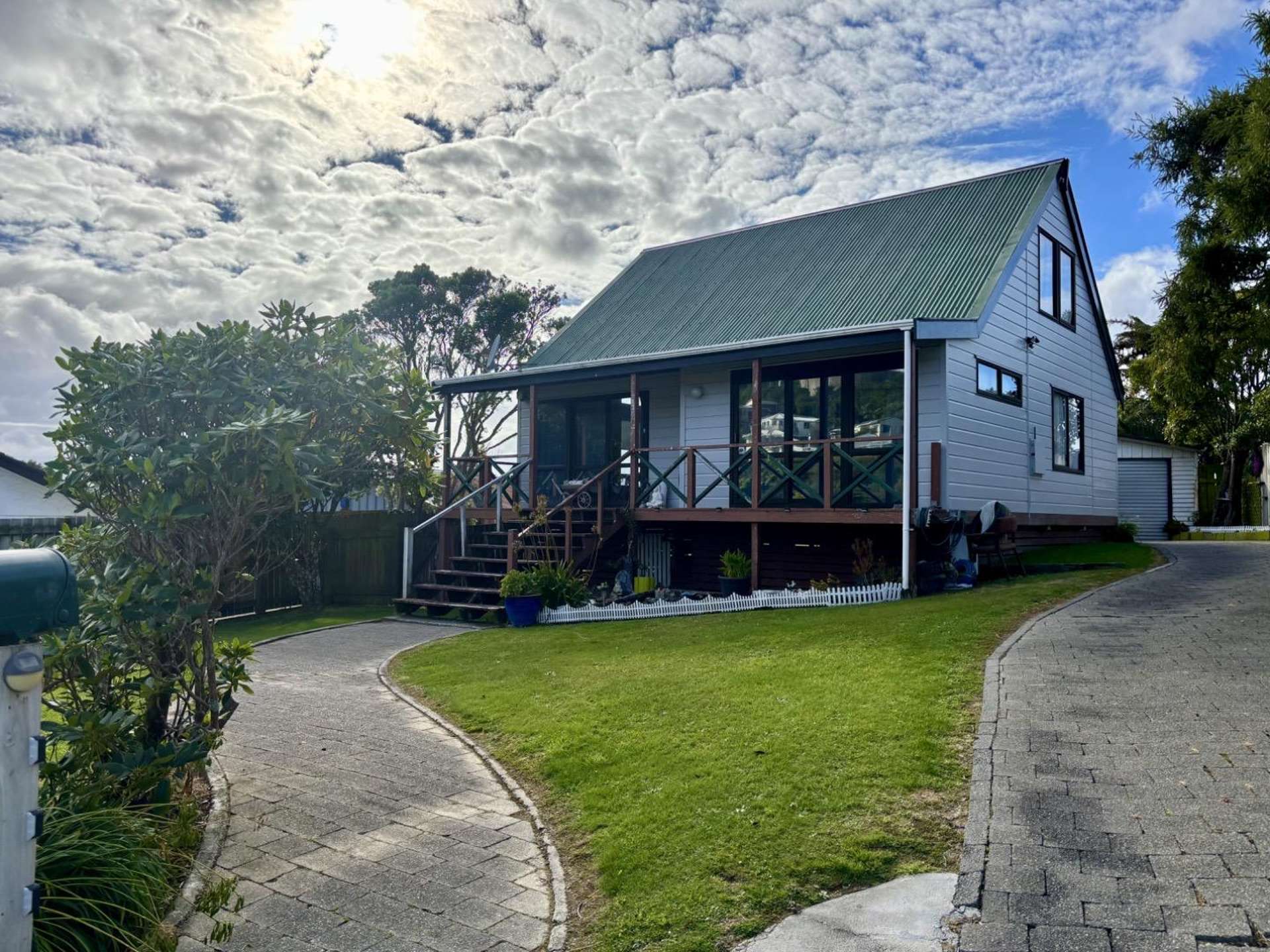 7 Drummond Crescent 10607_0