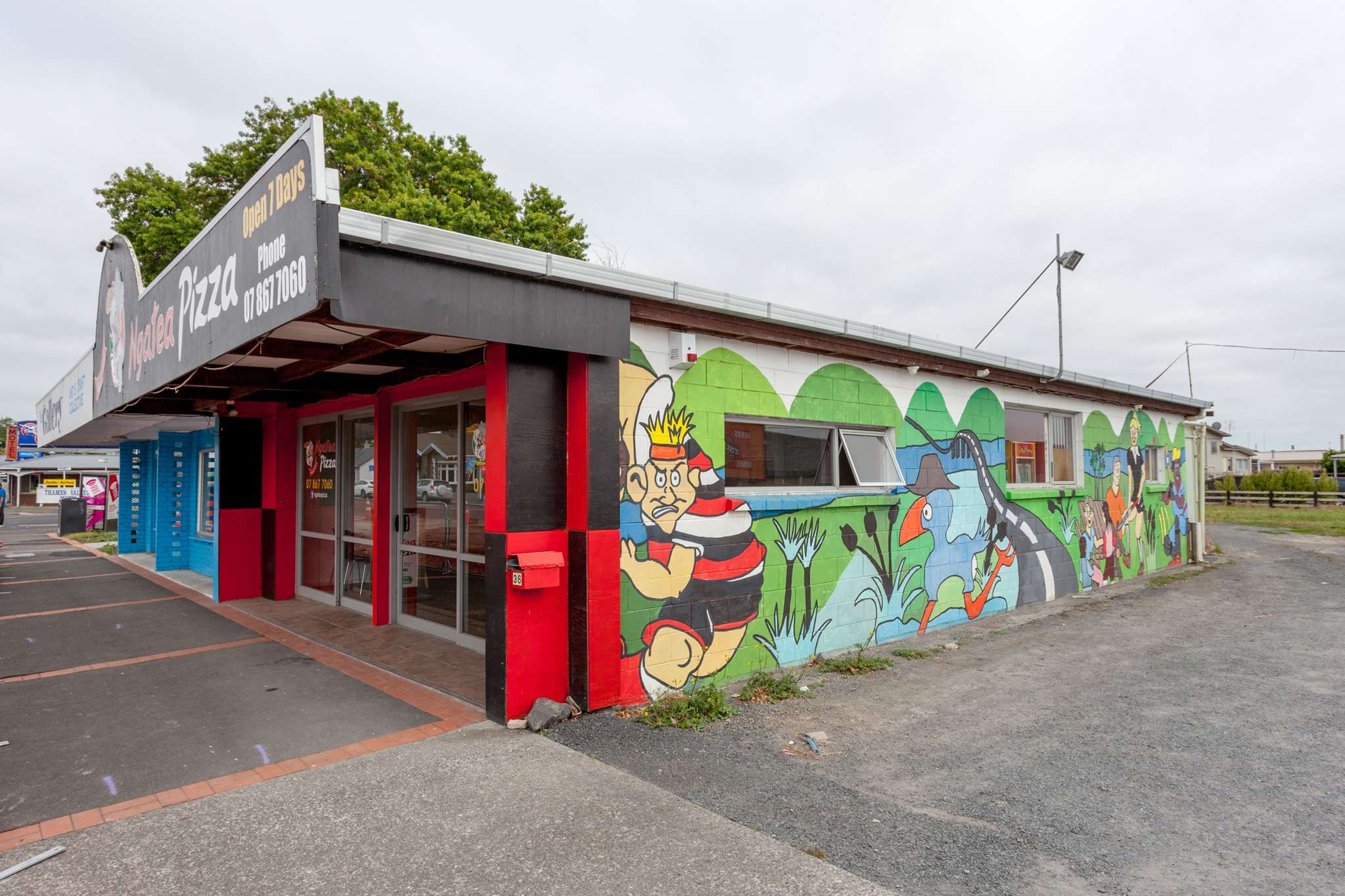 Pizza shop and art gallery premises for sale