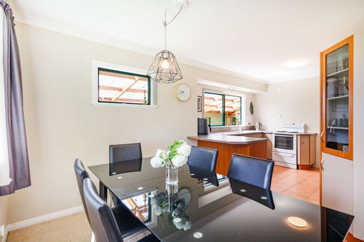 152 South Street Feilding_17