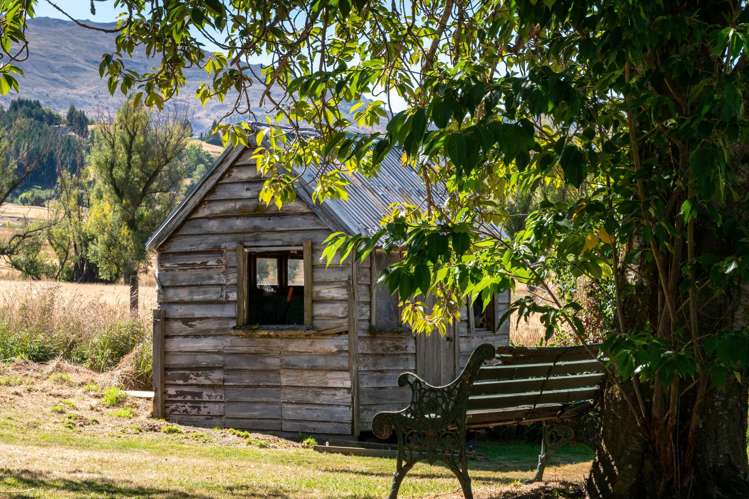 281 Littles Road Dalefield/Wakatipu Basin_31