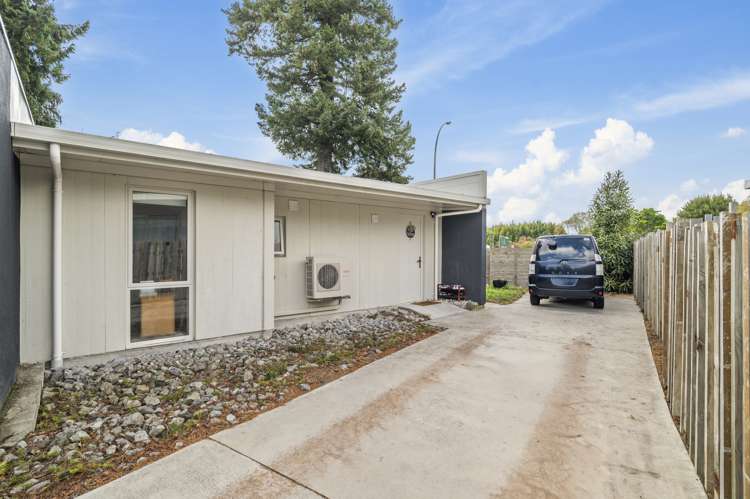 1b Riverholm Drive Mangakakahi_10