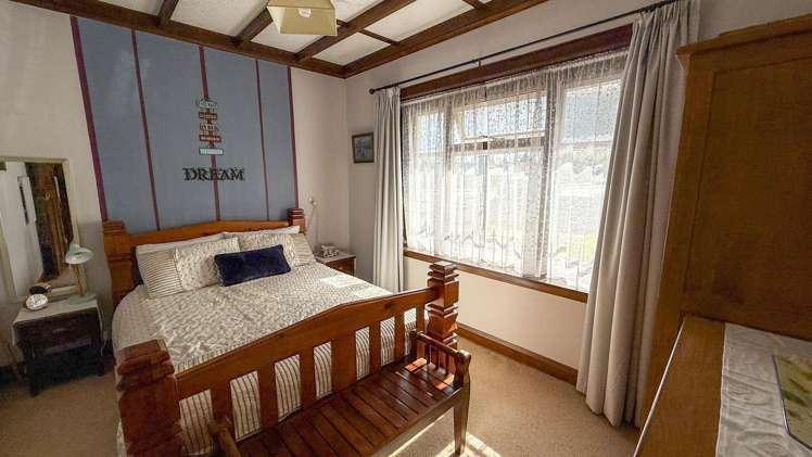 302 Willowpark Road South Hastings_4