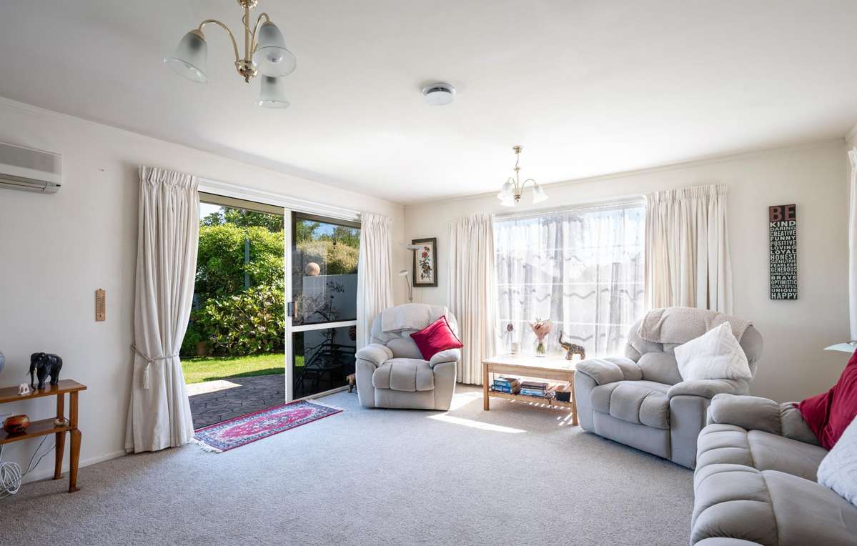 5 Rosaline Frank Street_4