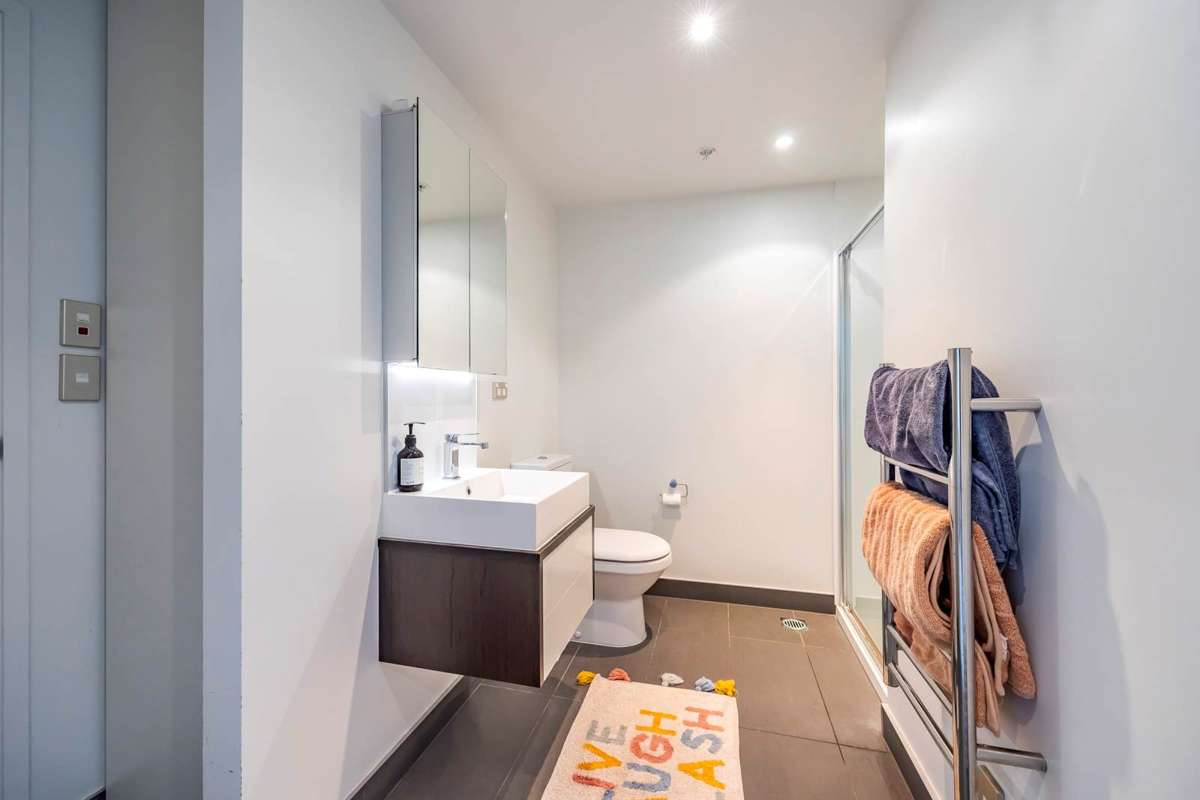 1106/8 Airedale Street_4