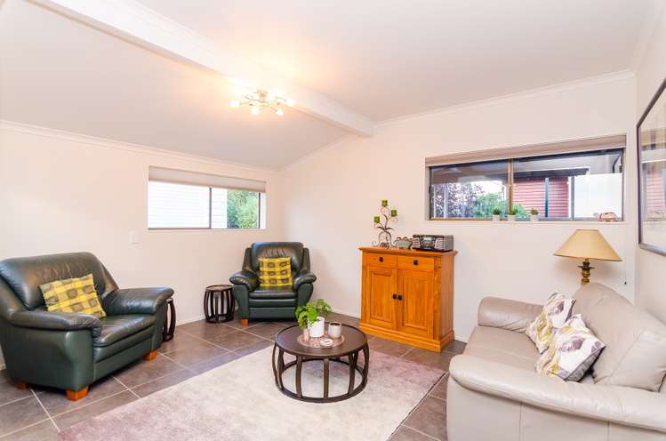 32 Victoria Street Carterton_9