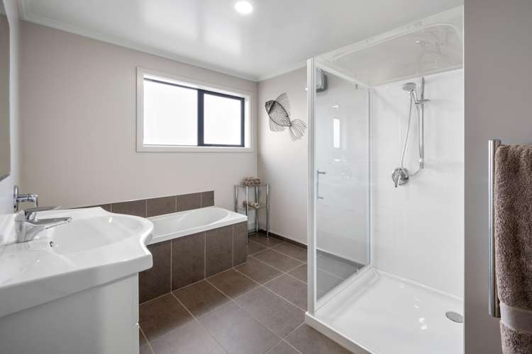 63 Shields Street Clyde_14