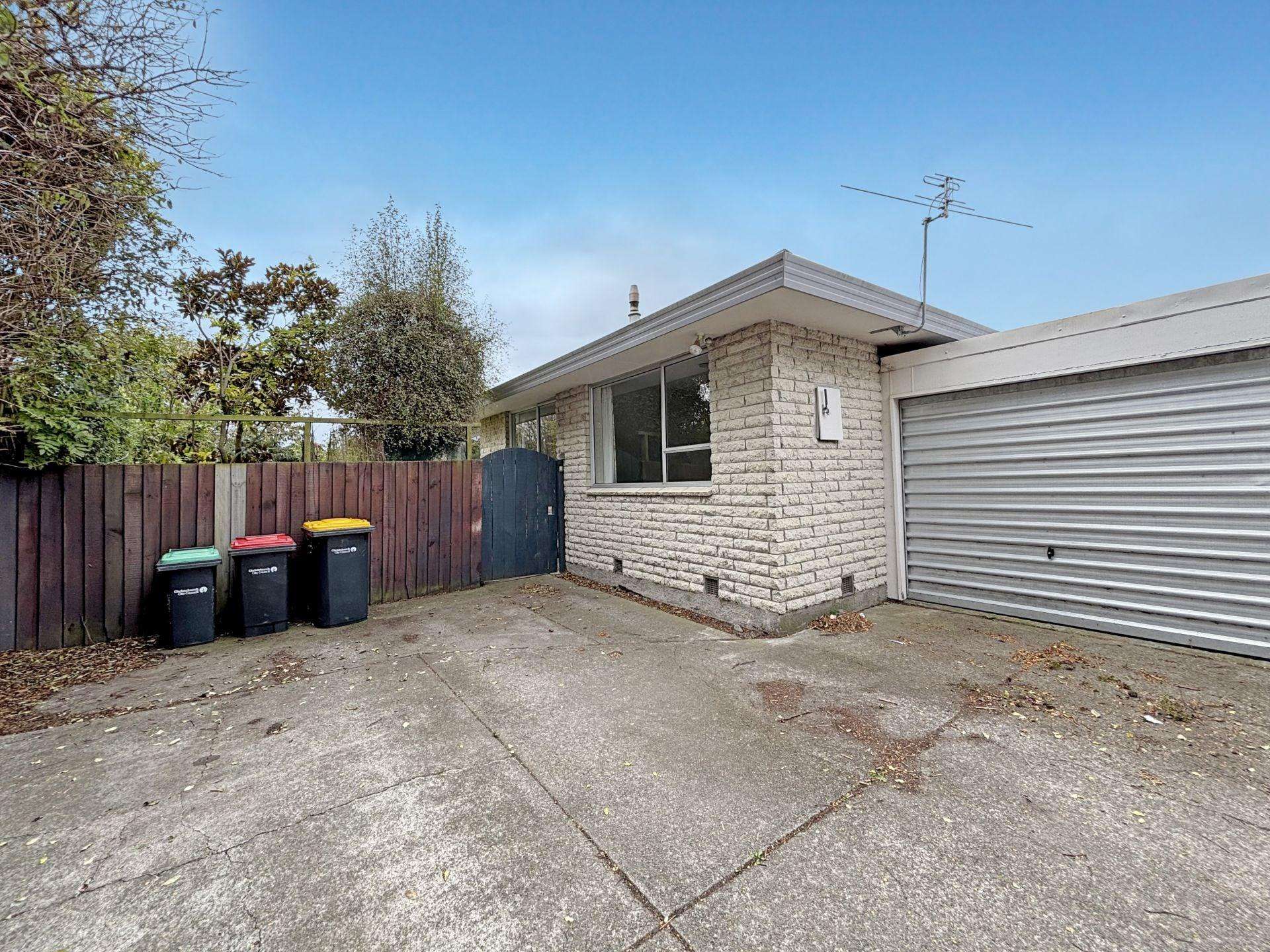 2/49 Chichester St Woolston_0