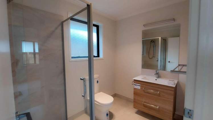 7 Rosslands Avenue Karaka_9