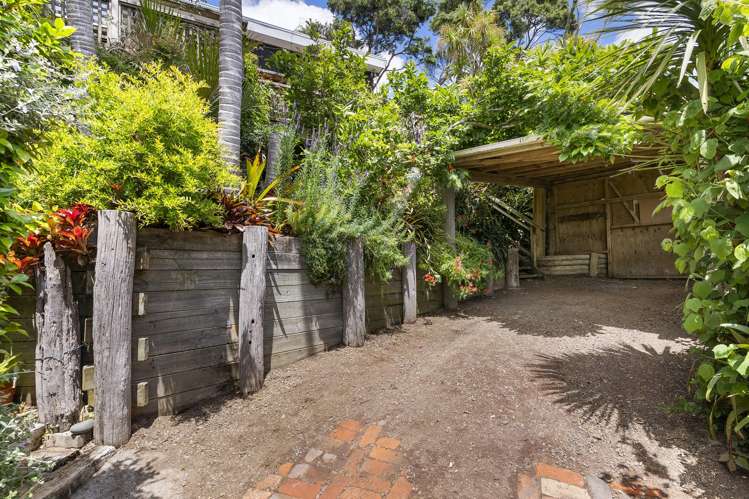 172 Bethells Road Bethells Beach_25