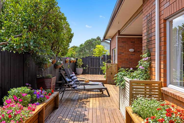 11 Totara Views Drive Red Beach_1