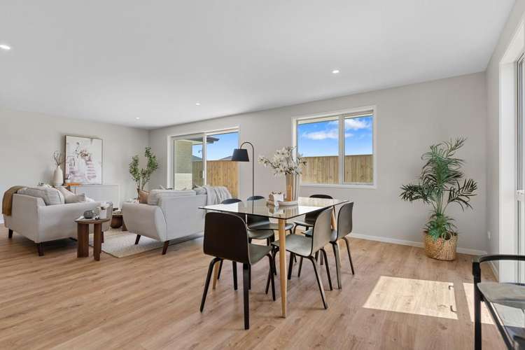 9 Georgina Beyer Way Carterton_5