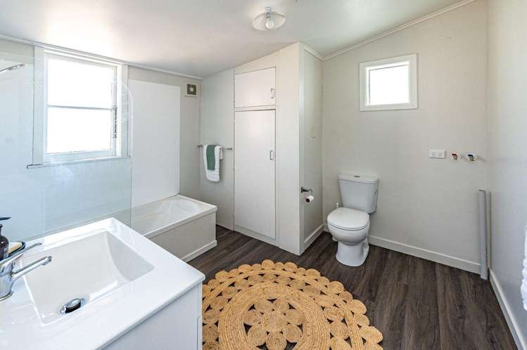 49 Keith Street 1235_16