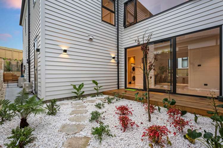 169 Te Oneroa Way Long Bay_11