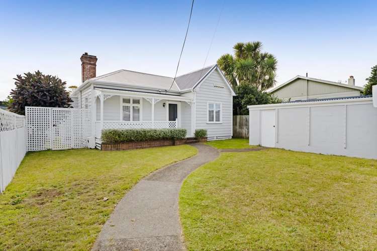 131 Lemon Street New Plymouth Central_31