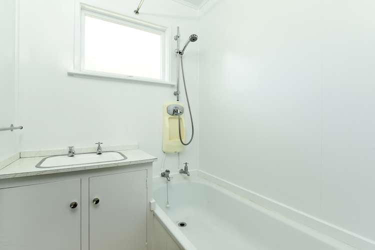 1/9 Titoki Street Stoke_3