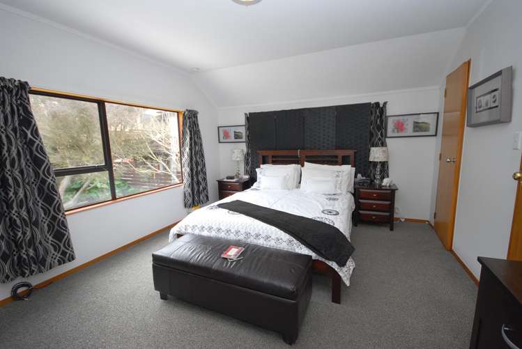49 Chivalry Road Glenfield_5