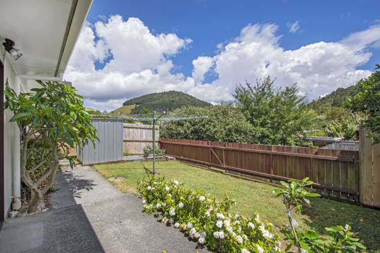 2/7 Crawford Crescent Te Kamo_10