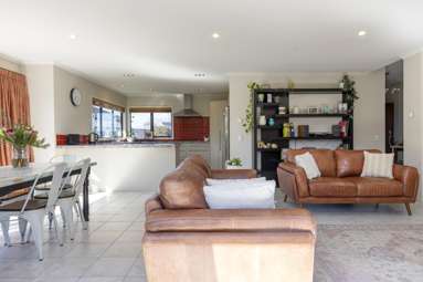 19 Red Setter Grove_4