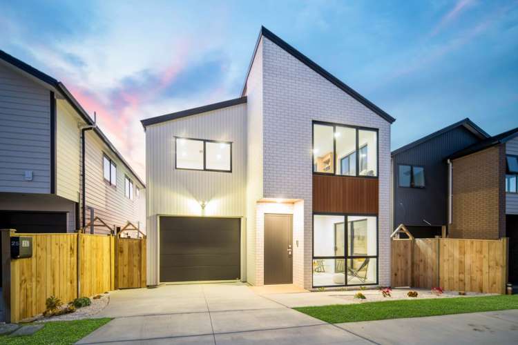 25 Christella Street Flat Bush_30