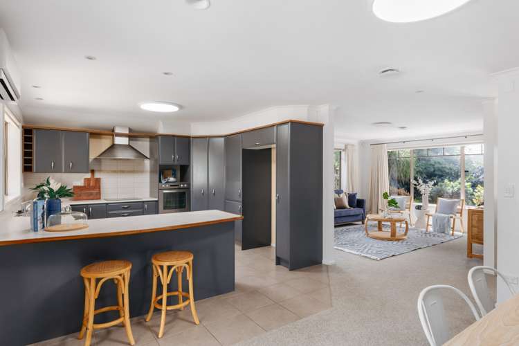 23 Serena Key Papamoa_13