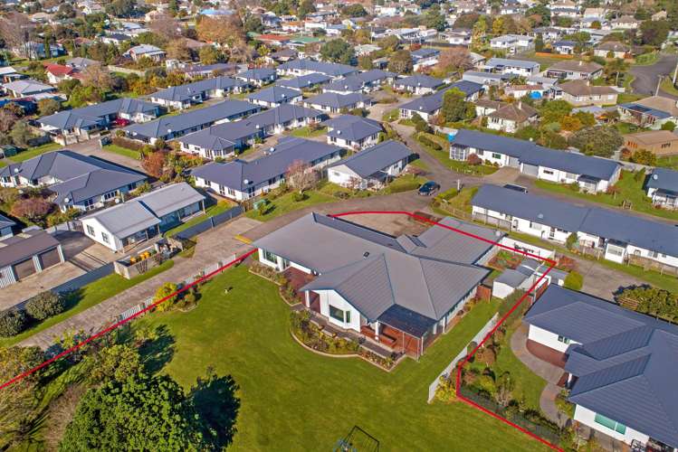 690 Gladstone Road Te Hapara_28