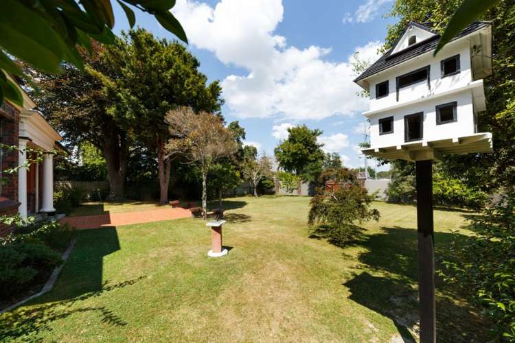 217 Fitzherbert Avenue Fitzherbert_11