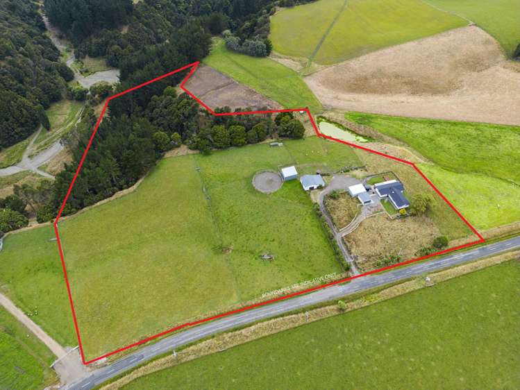 2346 Makino Road Halcombe_0