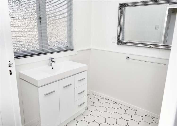 17 Himikera Avenue Avondale_9