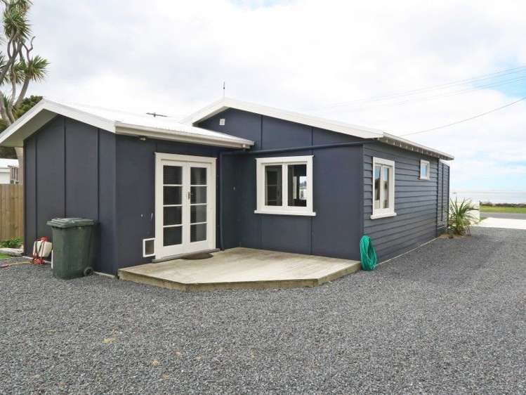 37 Park Lane Owaka_12