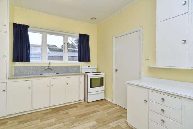 2/50 Radley Street Woolston_1