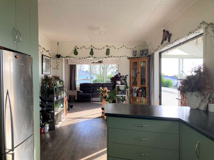 5 Ngapapa Street Urenui_11