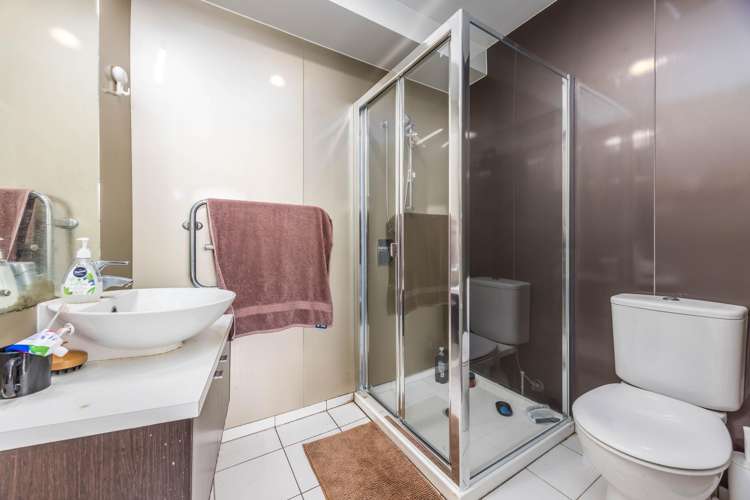 502/17 Vogel Lane Auckland Central_10