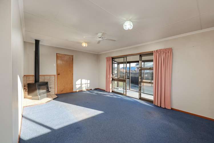 51 Carlyle Road_5