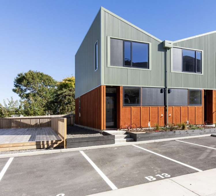 10 Utauta Street_0