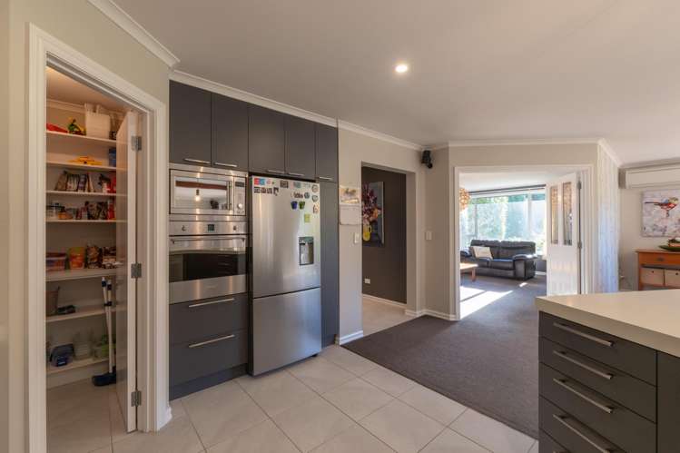 57 Matua Grove Otatara_6