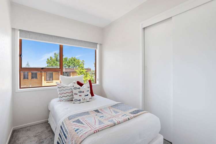 26 Colwill Road Massey_17