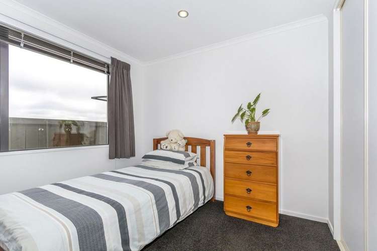 11 Longspur Avenue Wigram_9