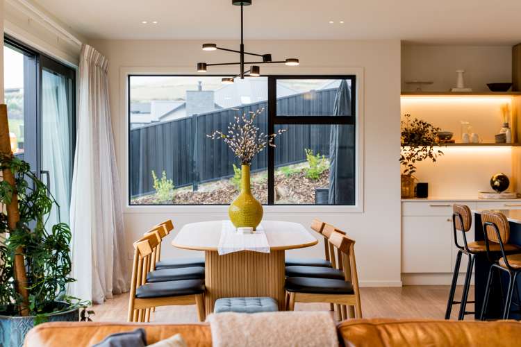 61 Heathfield Drive Mosgiel_10