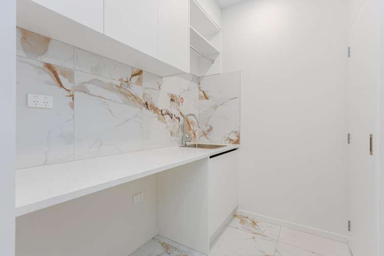 7 Hampshire Lane Papakura_16