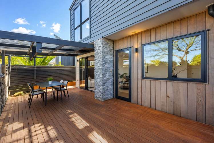 84 Francis Street Hauraki_17