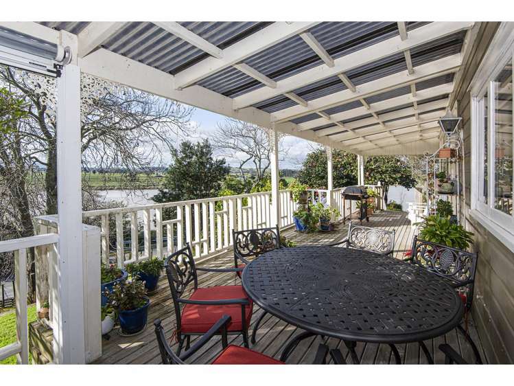 2 Colville Road_0