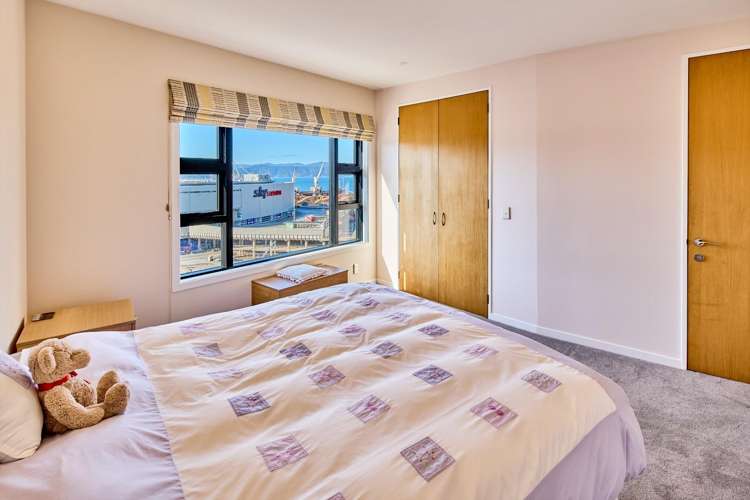 3/125 Thorndon Quay Pipitea_9