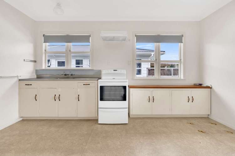 14b Doment Crescent Orewa_17