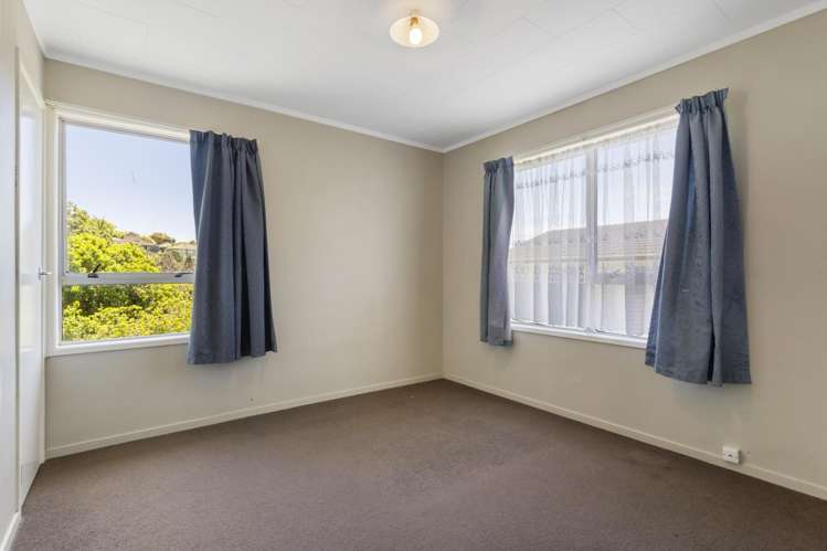 21 Hewlett Road Massey_9