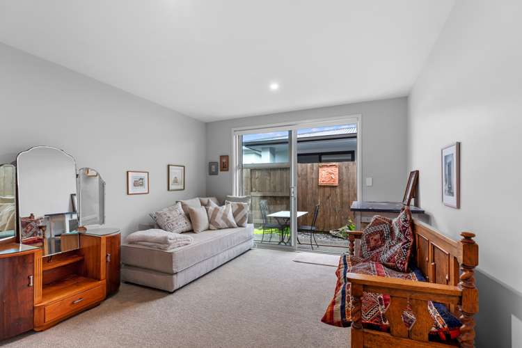 90 Saint Pauls Drive Brookfield_18