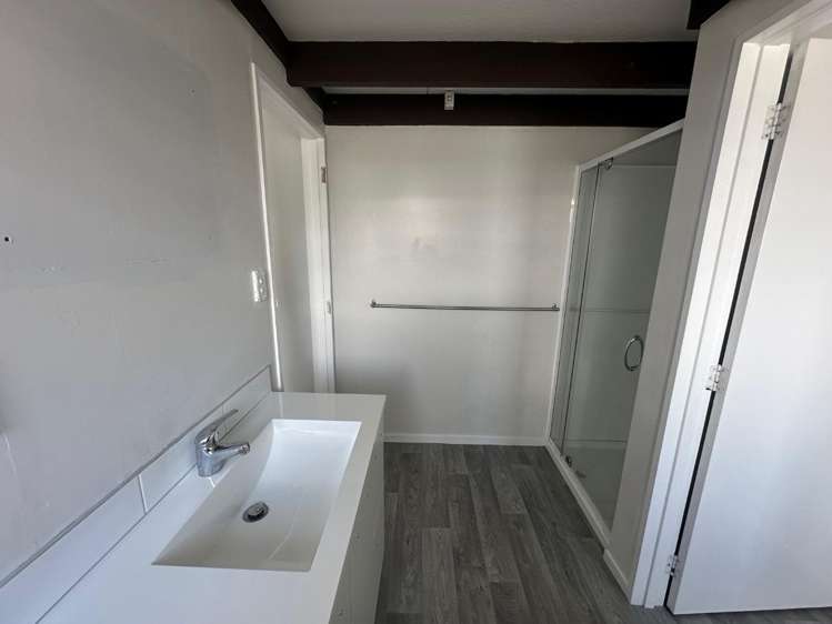 1 Kingsley Place 10480_5