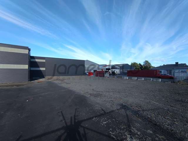 Yard/6-8 Fort Richard Road City Centre_2