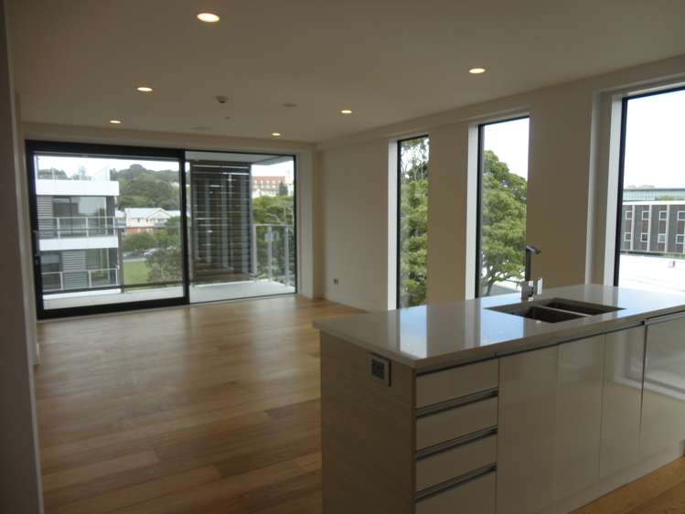 501/10 Lion Place Epsom_6