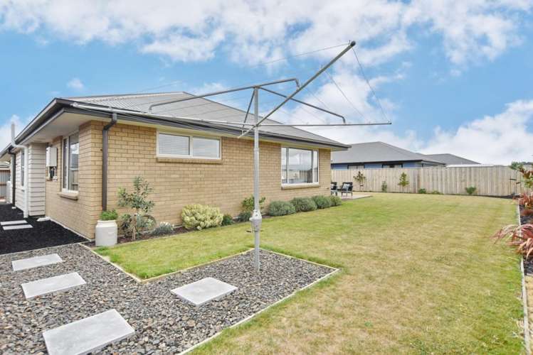 12 Bonecrusher Street Lincoln_20